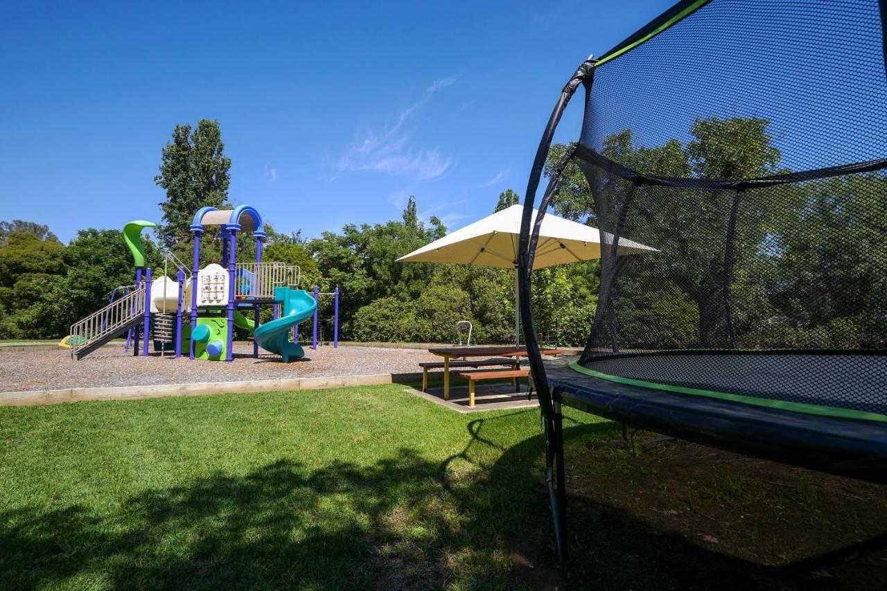 BIG4 Wangaratta North Cedars Holiday Park Exteriör bild